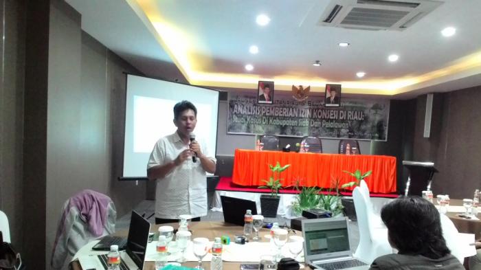 Yayasan Hutan Riau Launching Buku Analisis Pemberian Izin Konsesi di Riau